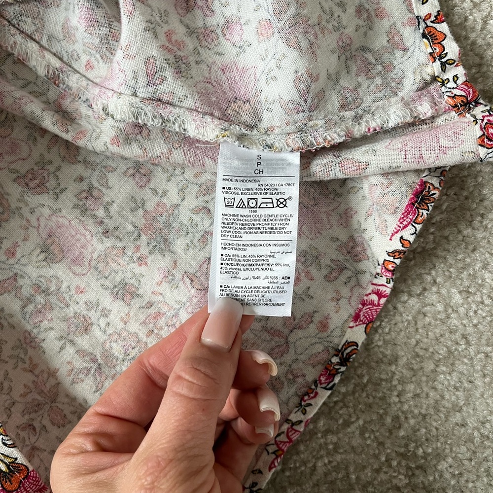 Old Navy Women’s Floral Pink and White Mini Dress Size Small NWT - Picture 7 of 8